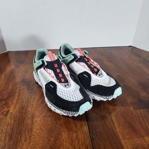 Under Armour HOVR Hiking Shoes Women's Size 7 without Soles and Laces